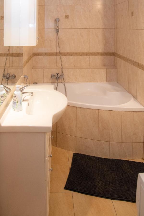 Theatroom Apartment Eger